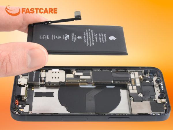 Các loại pin iPhone 12 Mini chính hãng có tại FASTCARE