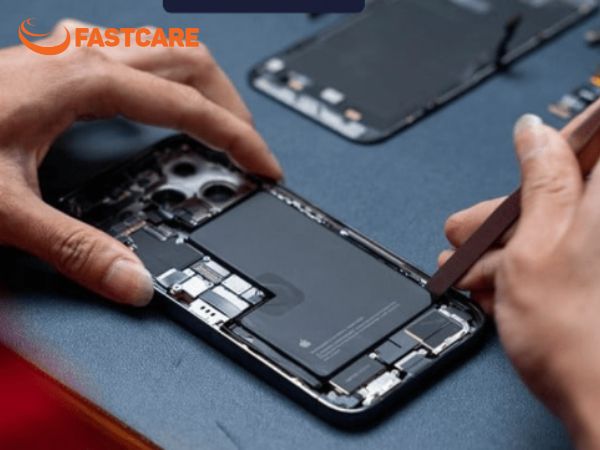 Tổng hợp các loại pin iPhone 15 Pro Max chính hãng hiện nay