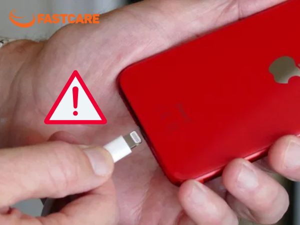 Những thói quen khiến pin iPhone SE 2022 dễ bị chai và phồng Những thói quen khiến pin iPhone SE 2022 dễ bị chai và phồng