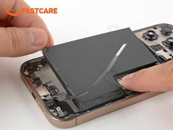 Pin iPhone 16 Plus hiện nay có bao nhiêu loại