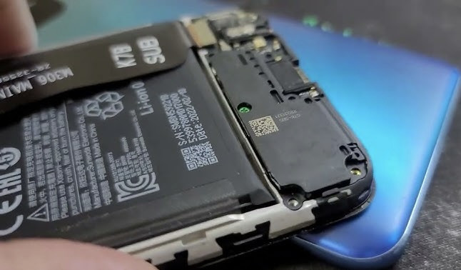 dich-vu-thay-pin-xiaomi-tai-fastcare.jpeg