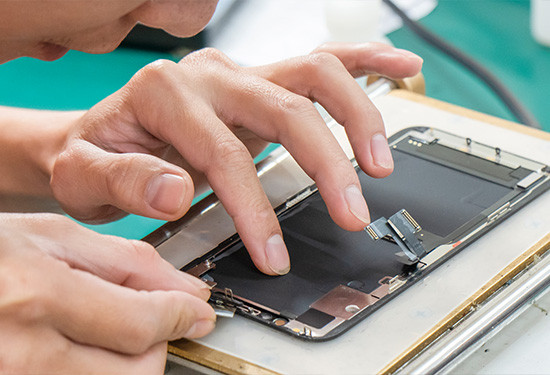 thay-man-hinh-oppo-tai-fastcare-1.jpg