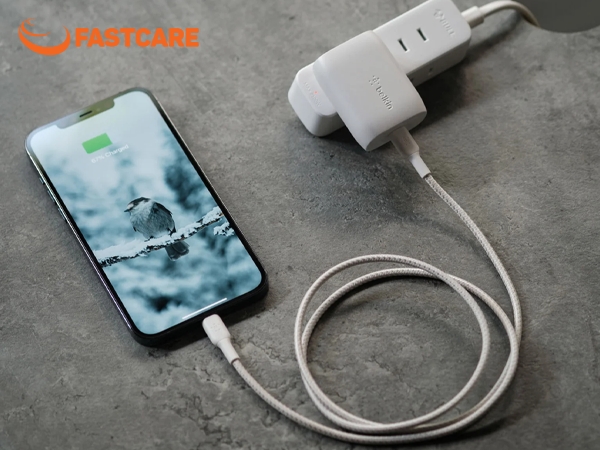 iPhone tự tắt nguồn