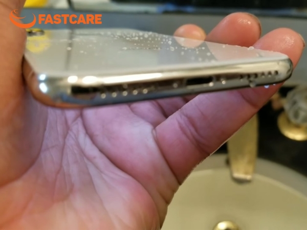 iPhone X có chống nước không