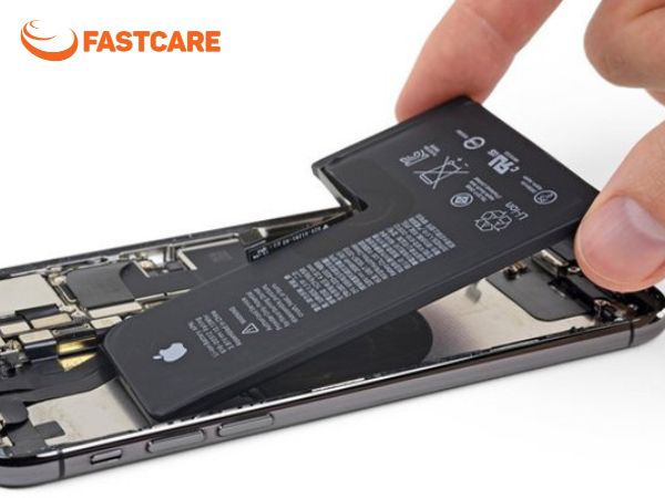 iphone thay pin có nên mua không