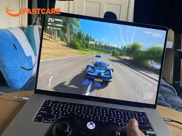 fastcare-co-nen-vua-sac-vua-dung-laptop-3.webp