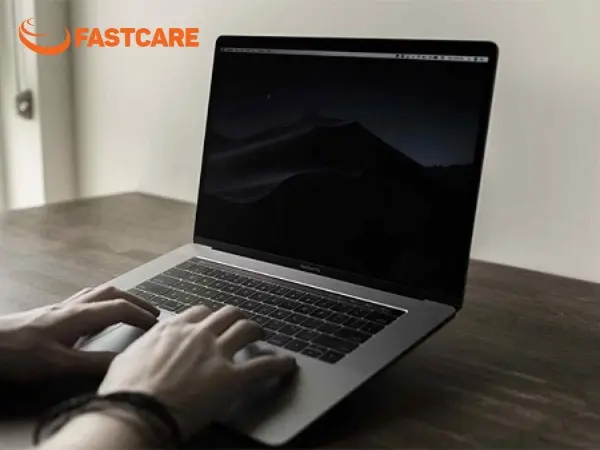 MacBook không lên màn hình