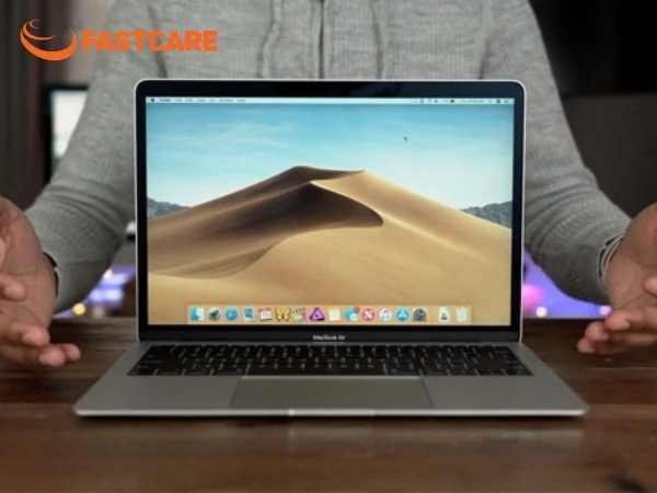 màn hình MacBook bị ám xanh