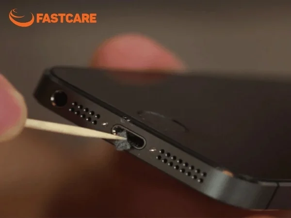 chân cắm sạc iphone bị lỏng