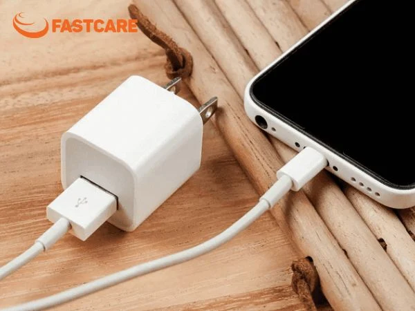 chuôi sạc iPhone bị lỏng