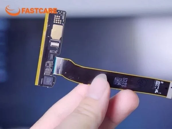 iPhone bị đen màn hình