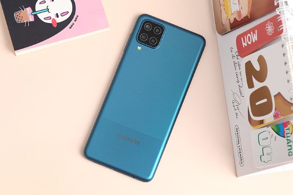 sua-cpu-dien-thoai-samsung-a12-gia-bao-nhieu-co-nen-mua-1-fastcare.jpg