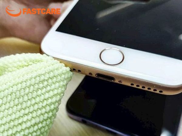 thay-loa-iphone-fastcare-1111.jpg