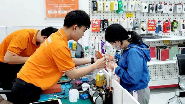 FASTCARE - Địa chỉ thay màn hình xiaomi POCO X3 Pro uy tín tại TP.HCM