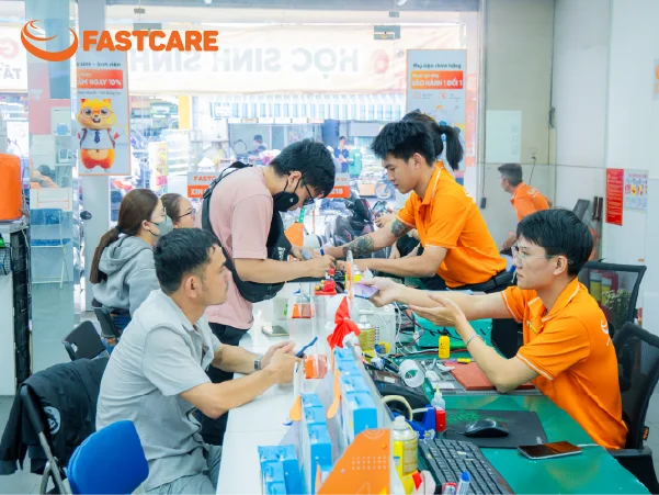 Khách hàng hài lòng với dịch vụ