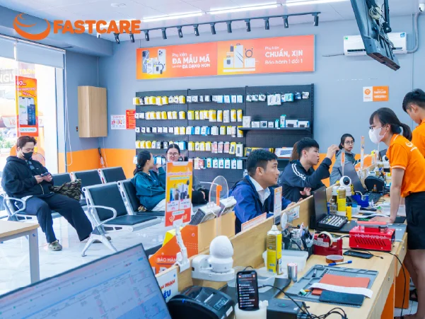 Cam kết chất lượng thay màn hình iPhone 16 Pro tại FASTCARE