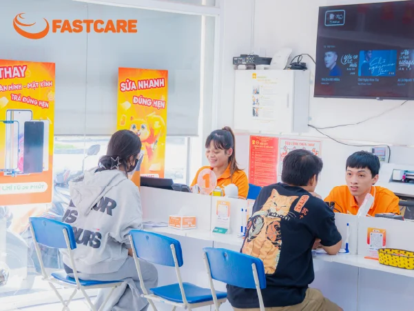 Cửa hàng thay màn hình iPhone X loại UTECK FASTCARE