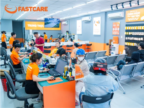 Cửa hàng thay màn hình iPhone XR chất lượng FASTCARE