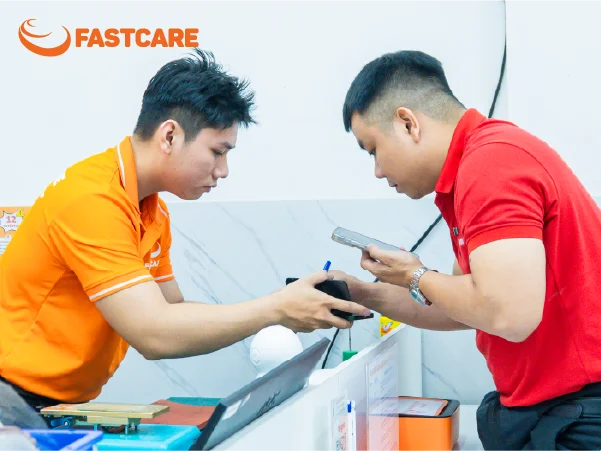 Cửa hàng thay vỏ iPhone 11 Pro Max FASTCARE