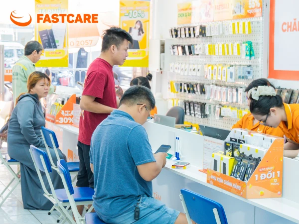 Cửa hàng thay vỏ iPhone 13 Pro 5G UTECK
