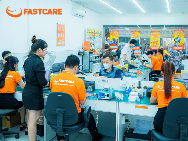 Quy trình thay màn hình iPhone Xs UTECK Pro FASTCARE