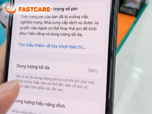 Kiểm tra tình trạng pin iPhone 15 trong Cài đặt