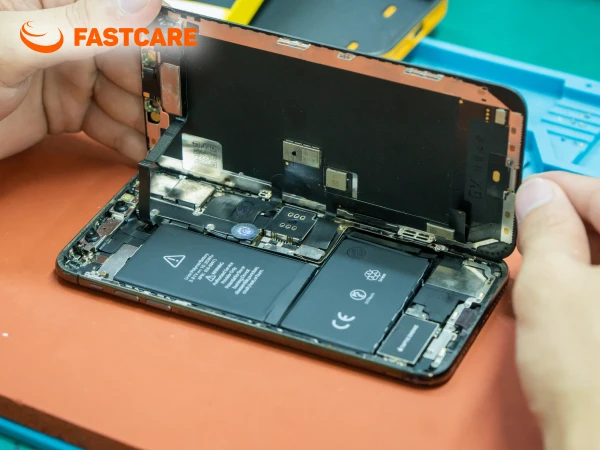 Kiểm tra lại máy sau khi thay pin Deji tại FASTCARE
