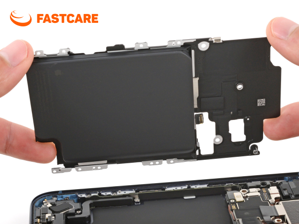 Kiểm tra tình trạng pin iPhone 17 Pro trước khi thay thế