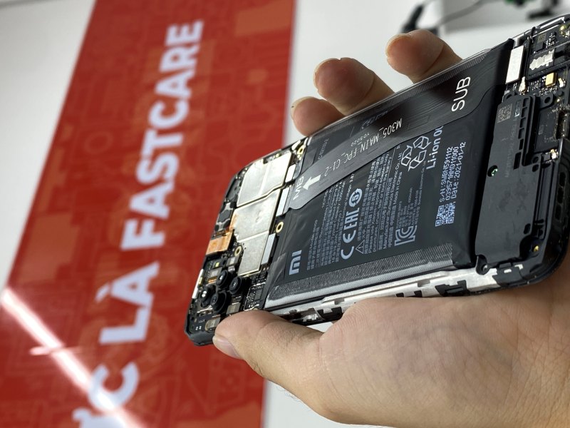 thay-pin-xiaomi-fastcare-032.jpg