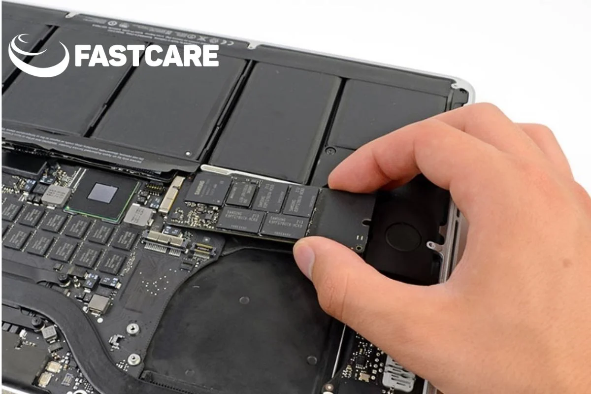 thay-o-cung-macbook-fastcare.webp