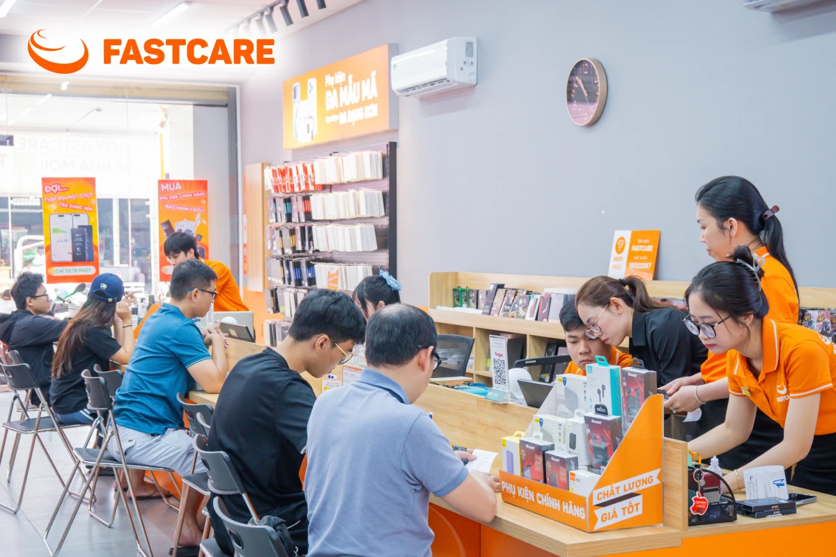Không gian tư vấn tại cửa hàng FASTCARE