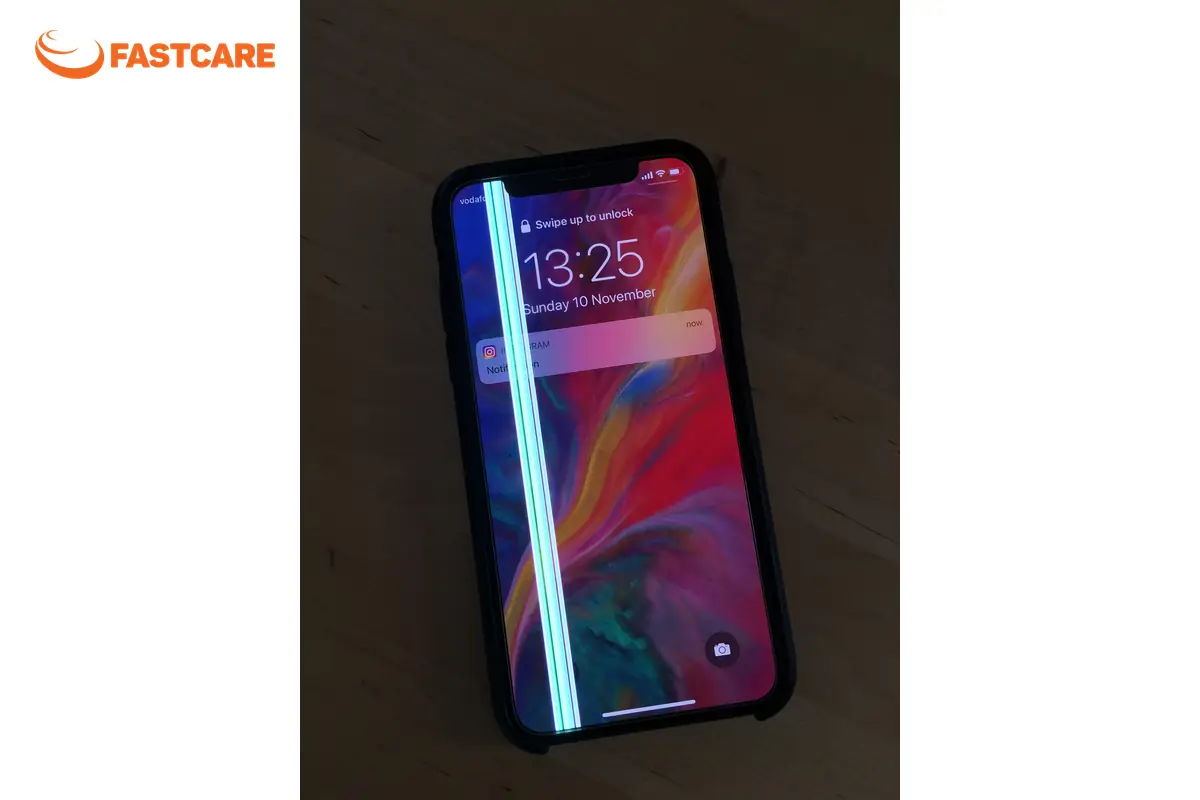 Vết tím ở góc màn hình iPhone