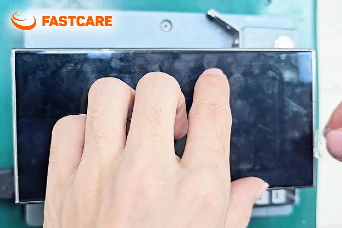 Kiểm tra hiển thị và cảm ứng Samsung trước thay